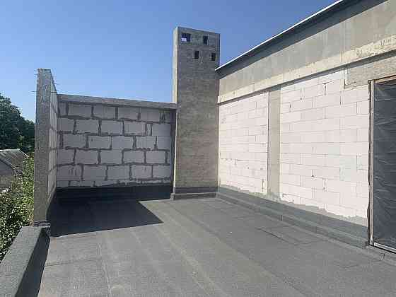 Продам два дома на  одном участке  в Одессе Одеса