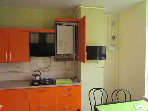 Оренда Квартира 1-кімнатна, 3/10 поверх на ул. Практичная Kiev