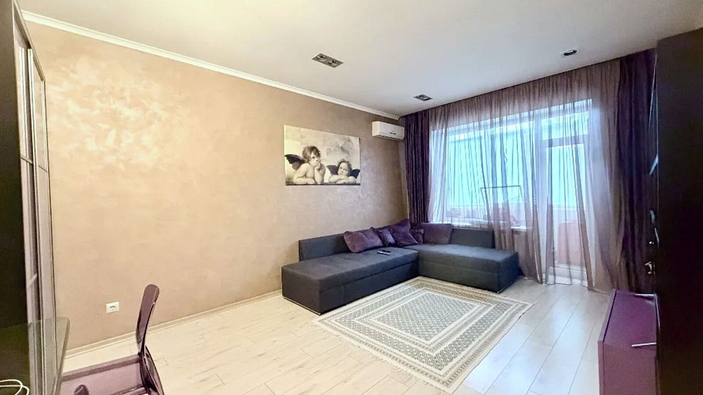 Продаж Квартира 3-кімнатна, 2/9 поверх на Космическая ул., 9А Дніпро - фото 1