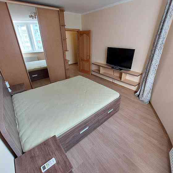 Продаж Квартира 1-кімнатна, 4/17 поверх на Завальна вул., д. 10В Kiev