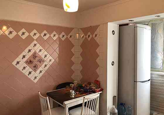 3-кімнатна, Свободи просп., 30А, Подільський Kiev