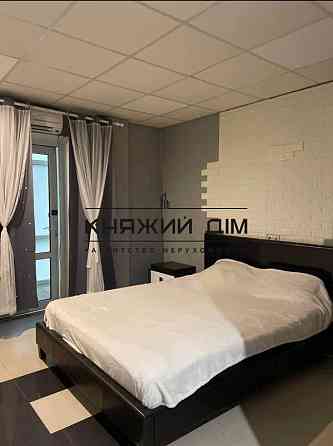 Продаж Квартира 1-кімнатна, 1/16 поверх на Ревуцкого ул. Київ