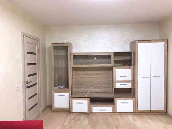 Оренда Квартира 1-кімнатна, 15/16 поверх на Ревуцького, 1 Київ