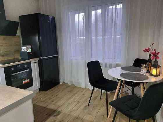 Оренда Квартира 2-кімнатна, 20/25 поверх на ул. Бориса Гмыри, 20 Kiev