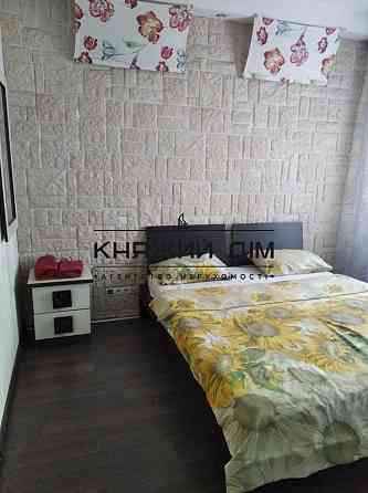 Оренда Квартира 2-кімнатна, 4/9 поверх на вул. Велика Васильківська Київ