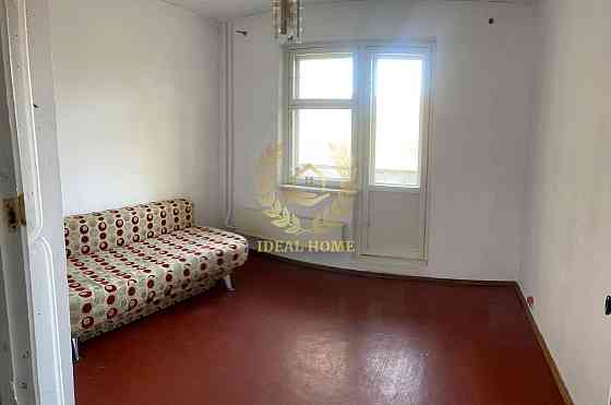 Продаж Квартира 3-кімнатна на Синеозерная 1-я ул., 1А Київ