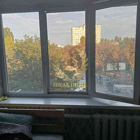 Продаж кімнати 15 м2 в комунальній квартирі Kiev