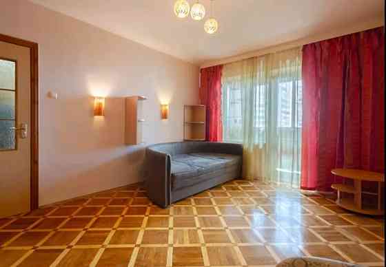 Продаж Квартира 2-кімнатна, 6/16 поверх на Вишняківська, 13б Киев