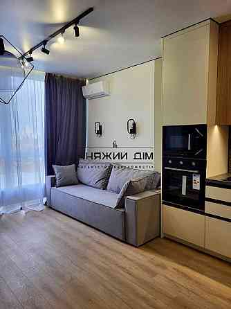 Продаж 1к Квартира 42 кв.м Причальная ул. Киев