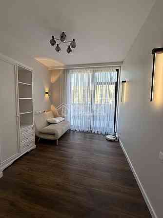 Оренда Квартира 3-кімнатна, 8/10 поверх на вул. Рибасівська Харків