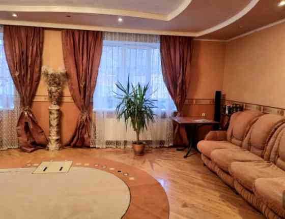 Дом с фасадным бизнесом  в Малиновском р-не Odessa