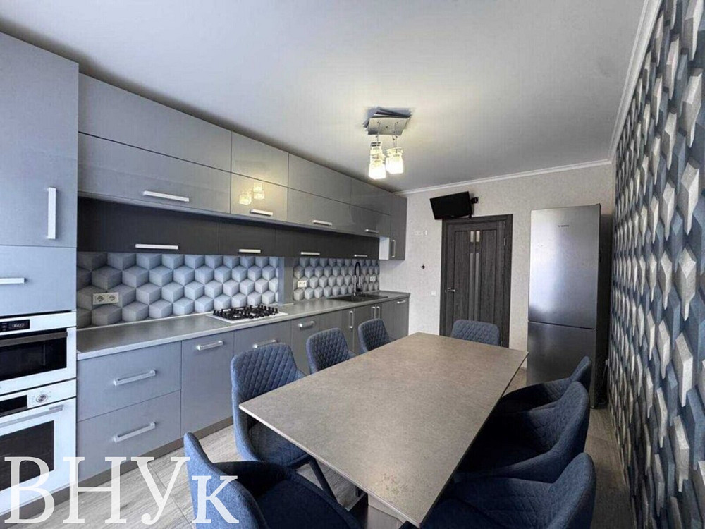 Продаж Квартира 2-кімнатна, 8/10 поверх на вул. Стуса В. Івано-Франківськ - фото 1