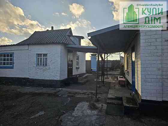 Продам гарний будиночок в селі! 