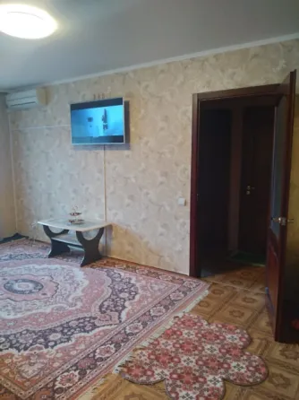 Продам. 3-к. 5/5, пр.Олександра Поля Дніпро