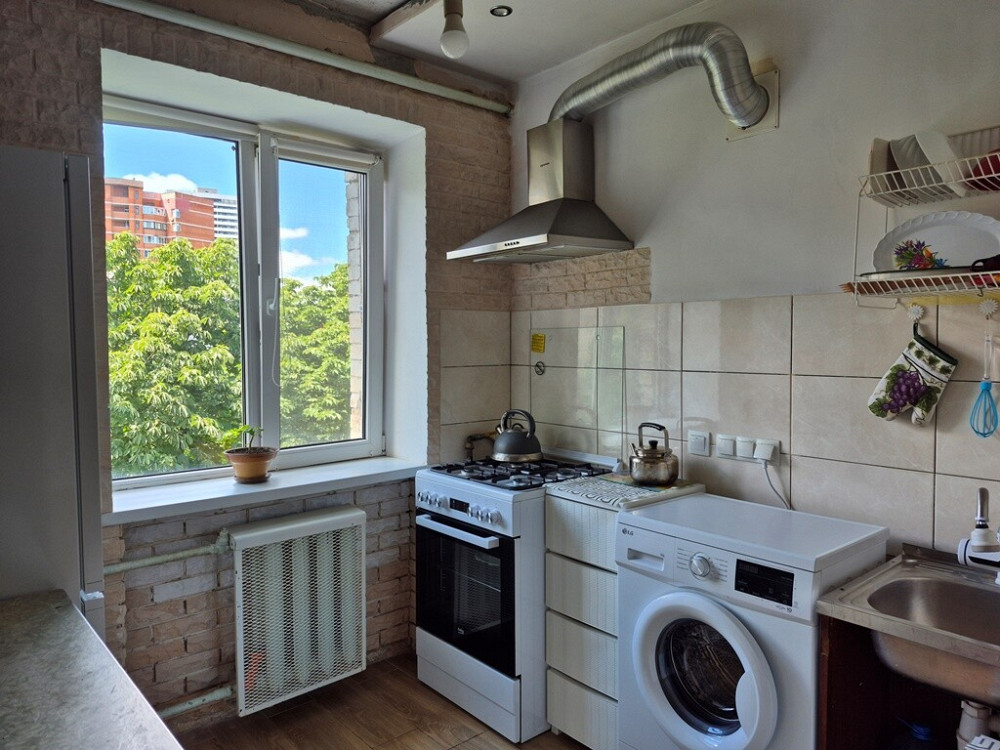 Продаж Квартира 2-кімнатна, 5/5 поверх на проспект Голосеевский, д.126 Киев - изображение 2