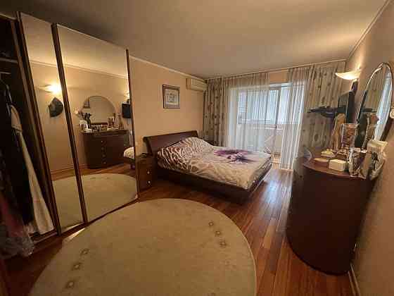 Оренда Квартира 1-кімнатна, 6/16 поверх на Довженко ул., 14 Kiev