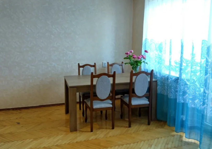 Четырех комнатная квартира на поселке Котовского улица Марсельская Одеса - фото 1