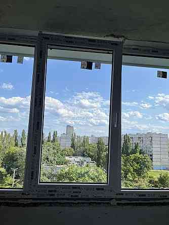 Продаж Квартира 3-кімнатна, 7/12 поверх на вул. Перемоги Kharkiv