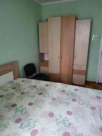 Продаж Квартира 2-кімнатна, 4/9 поверх на Гмирі, 5 Київ