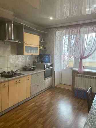 Оренда Квартира 3-кімнатна, 3/17 поверх Київ