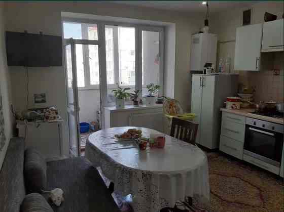 2 комнатная на Вильямса, кирпич. АГВ. 71 кв. Одесса