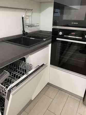 Оренда Квартира 1-кімнатна, 10/27 поверх на ул. Светлая Kiev