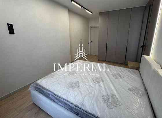 Продаж Квартира 1-кімнатна, 14/25 поверх на вул. Олександра Олеся Київ