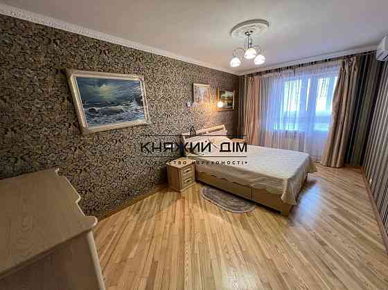 Оренда Квартира 3-кімнатна, 11/16 поверх на Гмыри Бориса ул. Киев