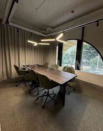 Оренда Будинок 5-кімнатний на Бульварно-Кудрявська вул., 17 Київ