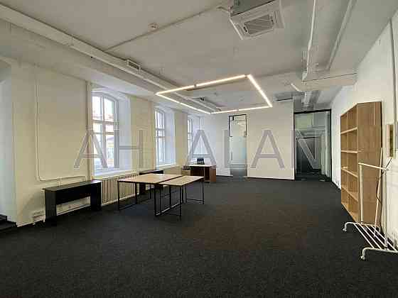 Оренда офісне приміщення на Володимирська вул., 10 приміщень - 4, поверх - 2/4 Kiev
