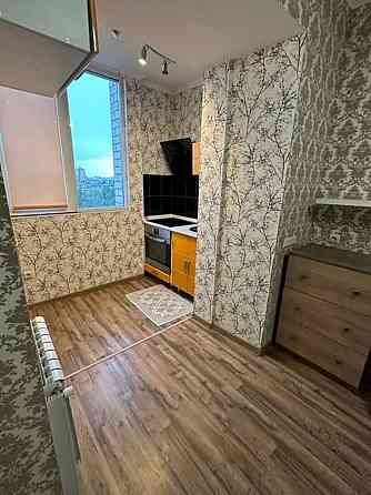 Продаж Квартира 2-кімнатна, 8/12 поверх на Алма-атинська, 39а Київ