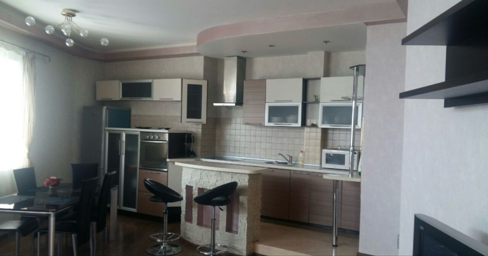 Продаж Квартира 4-кімнатна, 12/20 поверх на Чорновола вул., д. 25 Київ - фото 1