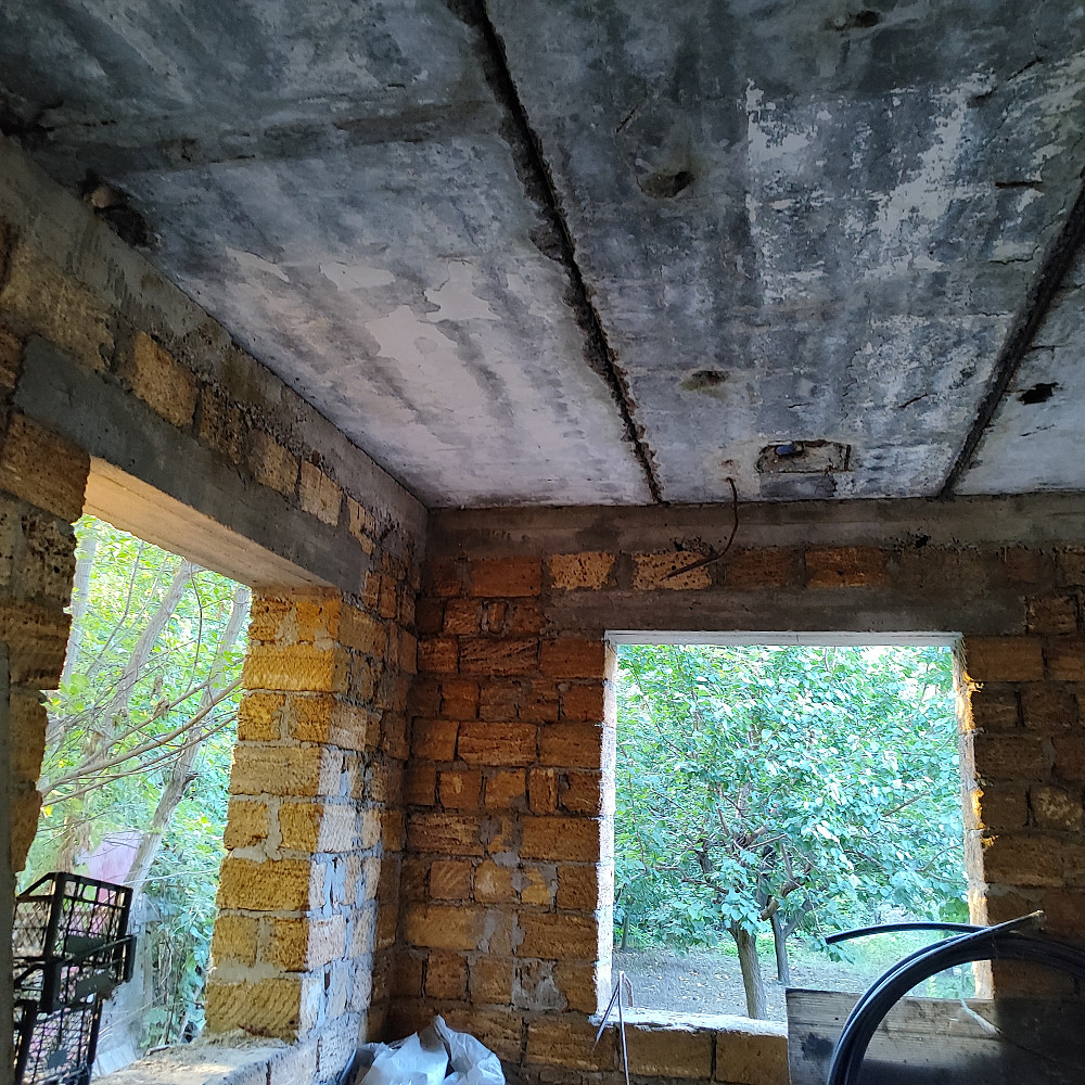 Продам  на Агрономической коробку дома на участке 5,5 соток. Усатове - фото 2