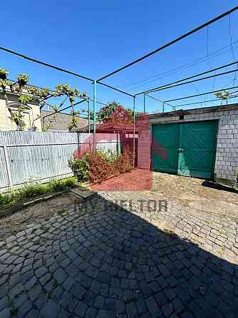 Продаж будинку Новий район! Uzhhorod