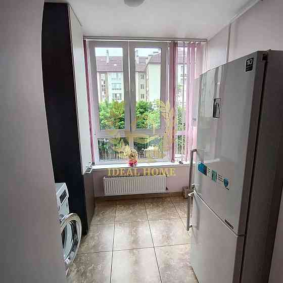 Продаж Квартира 2-кімнатна на Волошковая ул., 6 