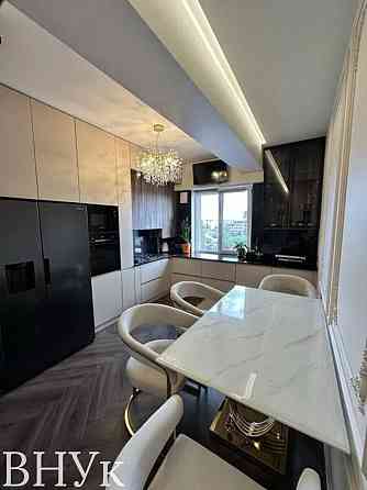 Продаж Квартира 3-кімнатна, 7/7 поверх на Бабяка, 13 Ужгород