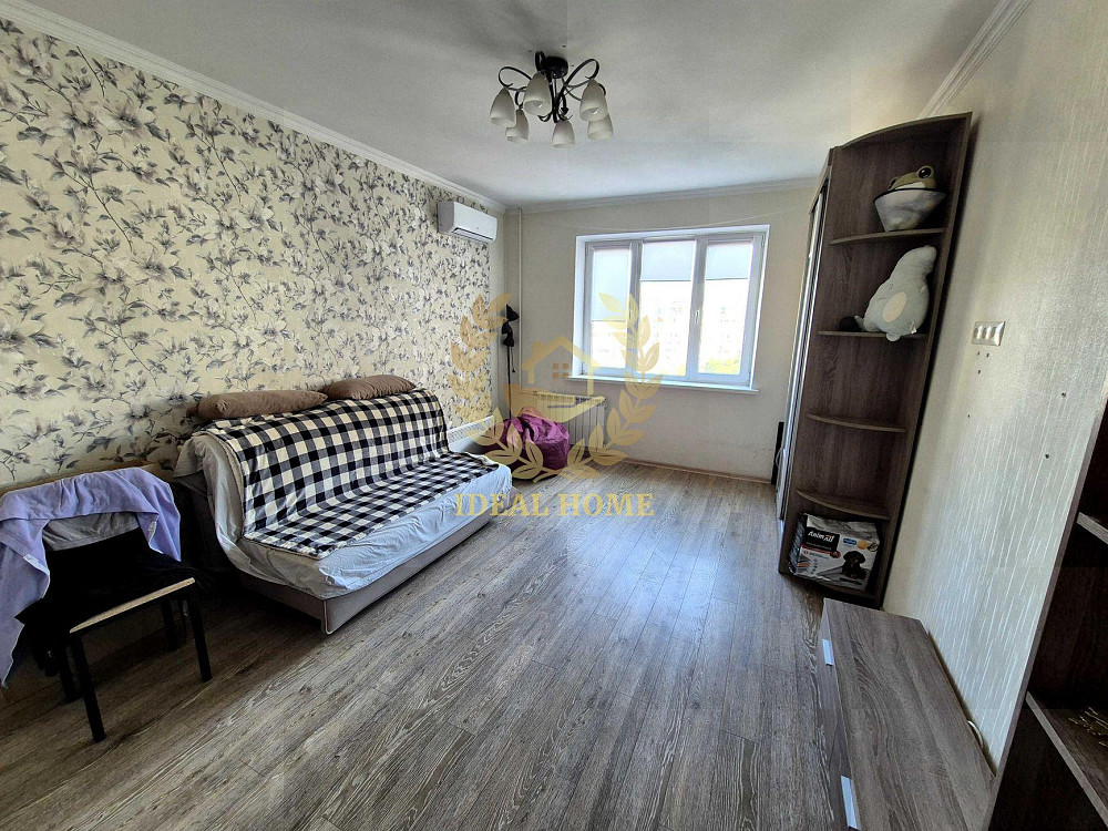 Продаж Квартира 3-кімнатна, 9/10 поверх на Милославская ул., 23 Київ - фото 1