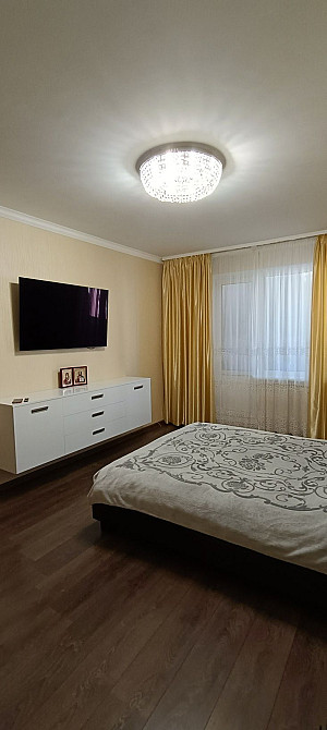 Продаж Квартира 3-кімнатна, 16/21 поверх на Закревського Миколи вул., д. 95 Київ - фото 1