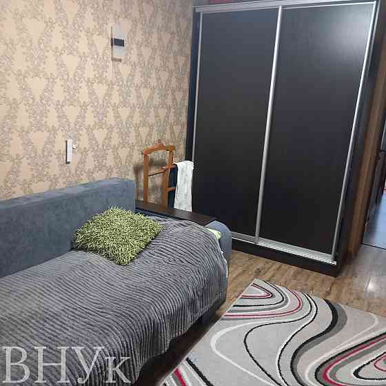 Продаж Квартира 4-кімнатна, 4/9 поверх на Соборності Луцьк