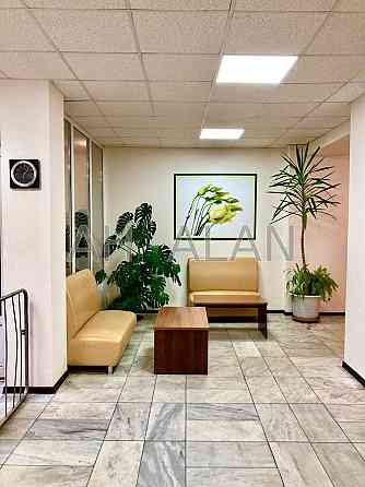 Оренда офісне приміщення на Предславинська вул., 37 приміщень - 1, поверх - 2/5 Kiev