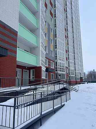 Продаж Квартира 3-кімнатна, 22/25 поверх на Гмирі Бориса вул., д. 22б Київ