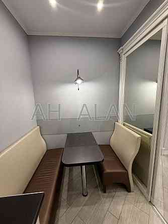 Оренда Будинок 4-кімнатний на Тичини Павла пр-т, 18Б Київ