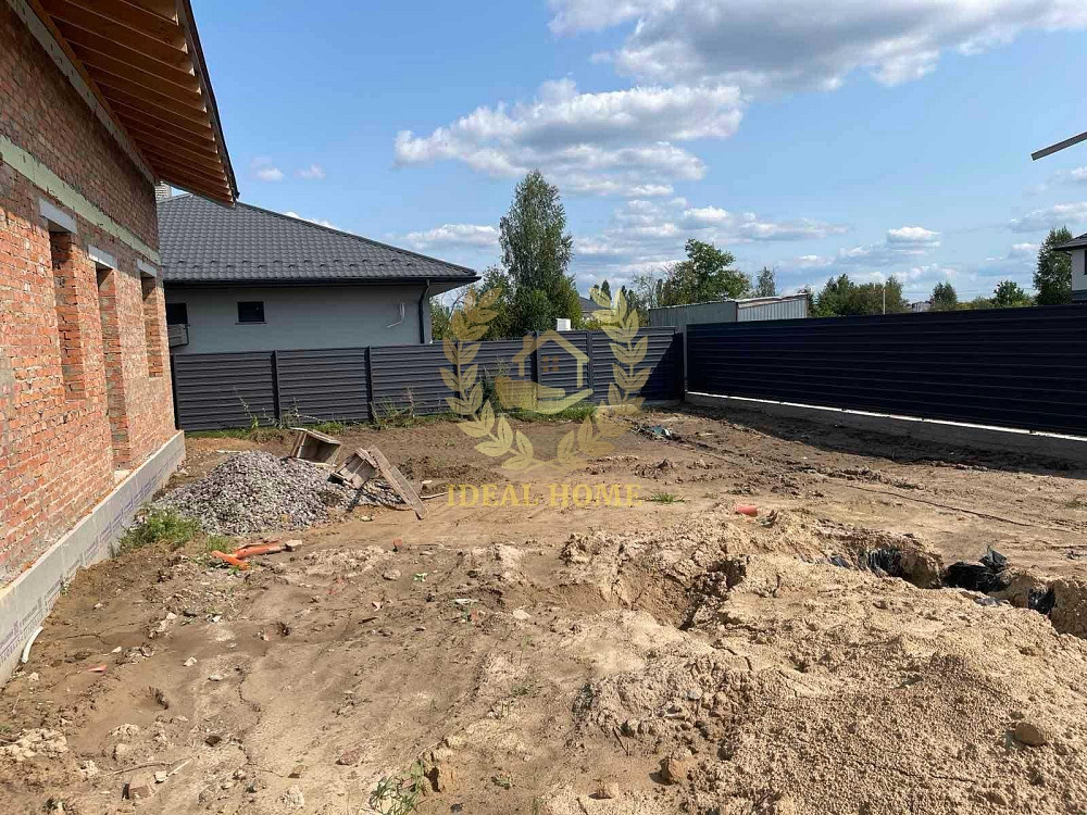 Продаж Будинок 4-кімнатний  - photo 3