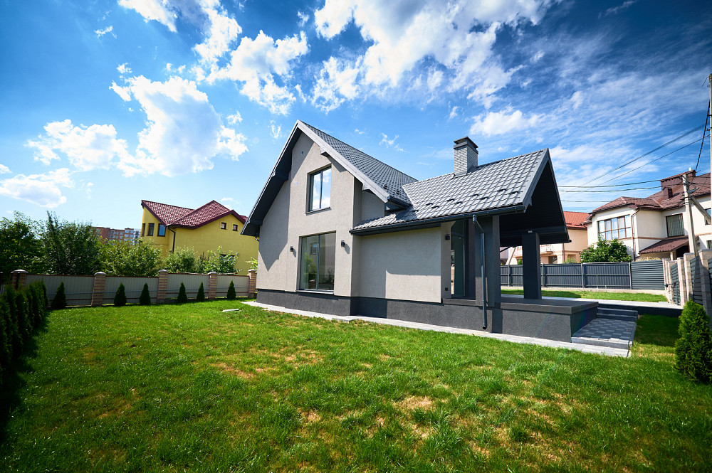 Продаж Будинок на Гімназійна Івано-Франківськ - фото 1