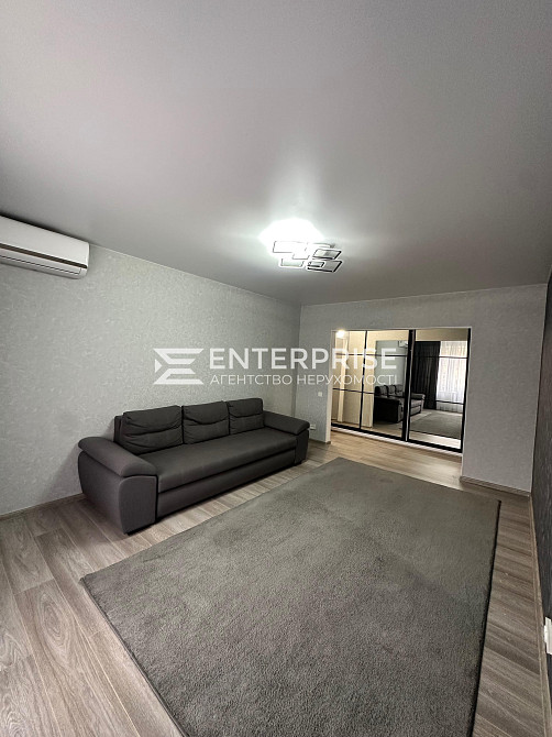 Продаж 3к Квартира 70 кв.м Микільсько-Слобідська вул. Киев - изображение 2