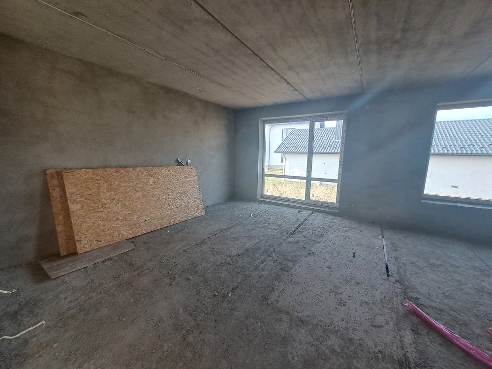 Продаж 2-поверховий  з ділянкою 5 сот 190 кв.м  на Камінна вул. Байківці - фото 10