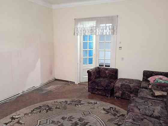 Продаж Квартира 3-кімнатна, 2/3 поверх на вул.Чорновола Івано-Франківськ