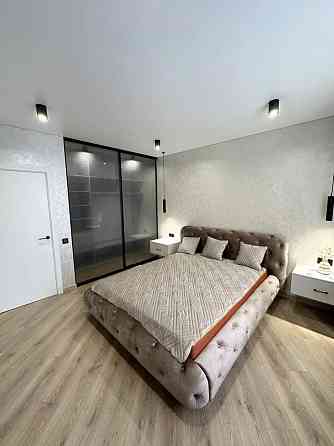 Продаж Квартира 3-кімнатна, 2/25 поверх на Генуэзская ул. Одеса