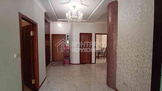 Продаж Квартира 4-кімнатна, 10/14 поверх на вул. Гвардійців Широнінців Харків