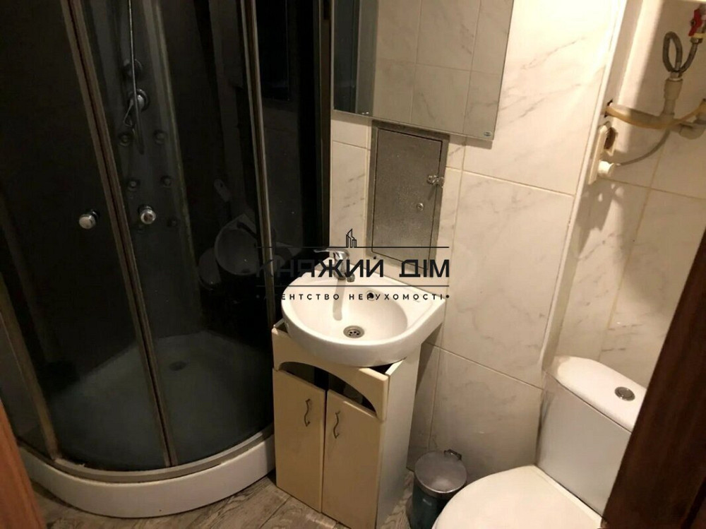 Оренда Квартира 1-кімнатна, 1/5 поверх на вул. Киквидзе ул./Михайла Бойчука Киев - изображение 6